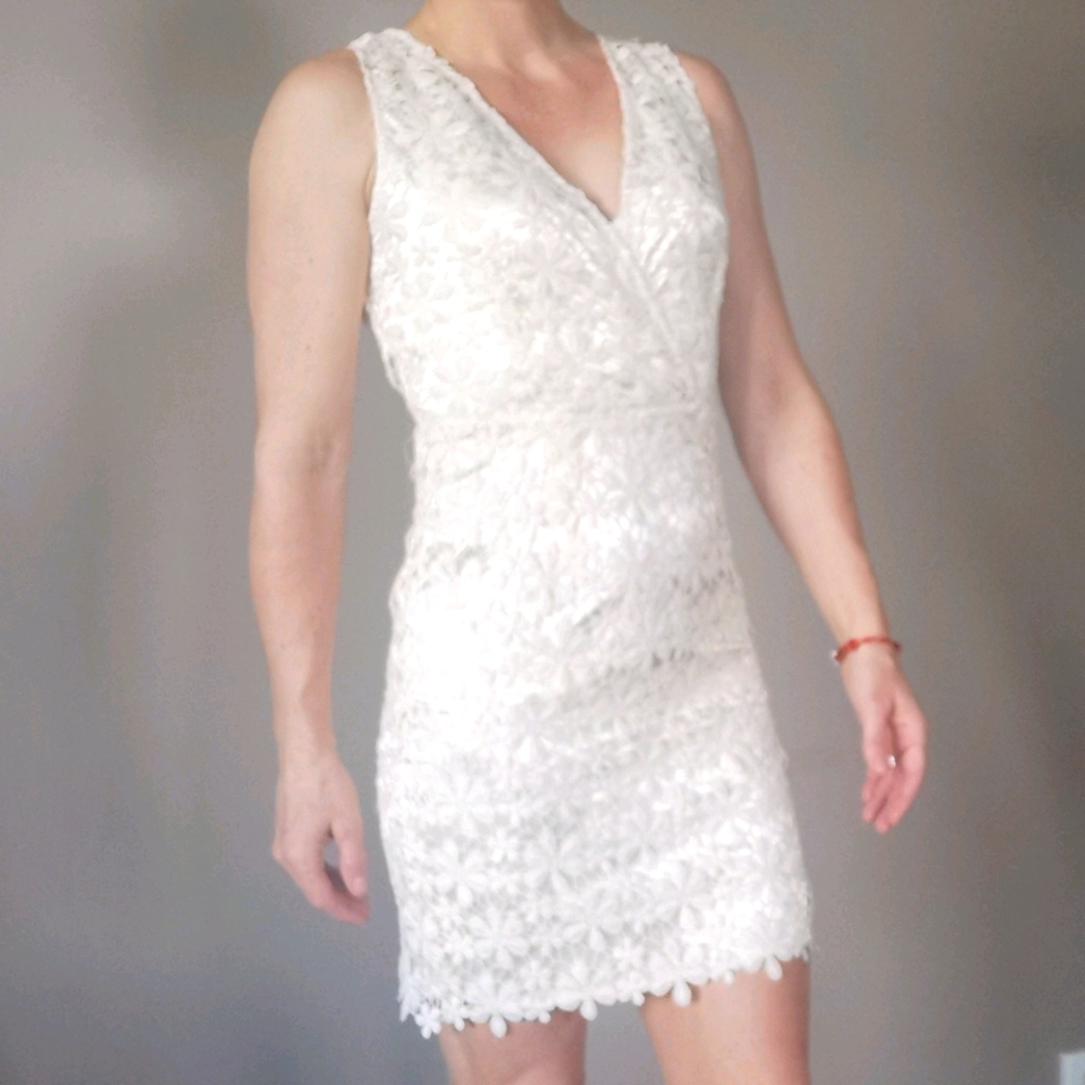 Leshop lace cocktail dress